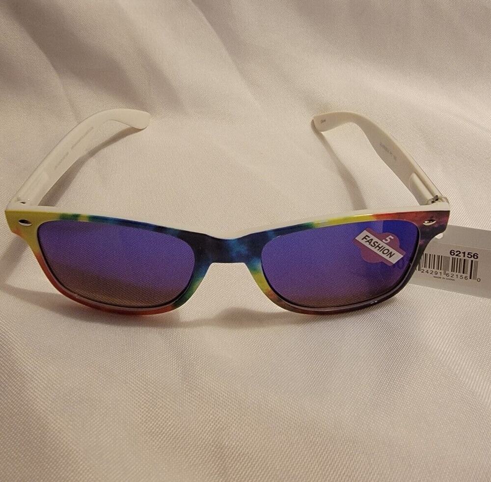 Piranha Womens Fashion Tie-Dye Sunglasses Style # 62156 COLOR SCHEME VARIES